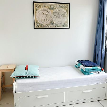 Apartment Near Subway And Supermarket Párizs Kültér fotó